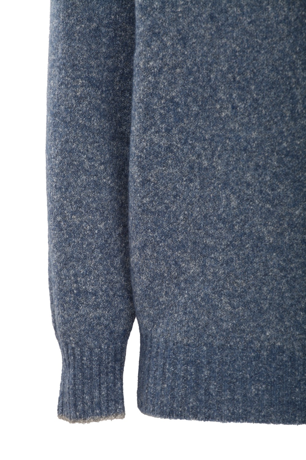 shop BRUNELLO CUCINELLI Saldi Pull: Brunello Cucinelli maglia bottonata collo alto in alpaca, cotone e lana.
Collo alto con risvolto.
Spalla regolare.
Maglia rasata.
Composizione: 37% ALPACA, 30% COTONE, 26% POLIAMMIDE, 7% LANA.
Made in Italy.. MSO706803-CIA04 number 5712250